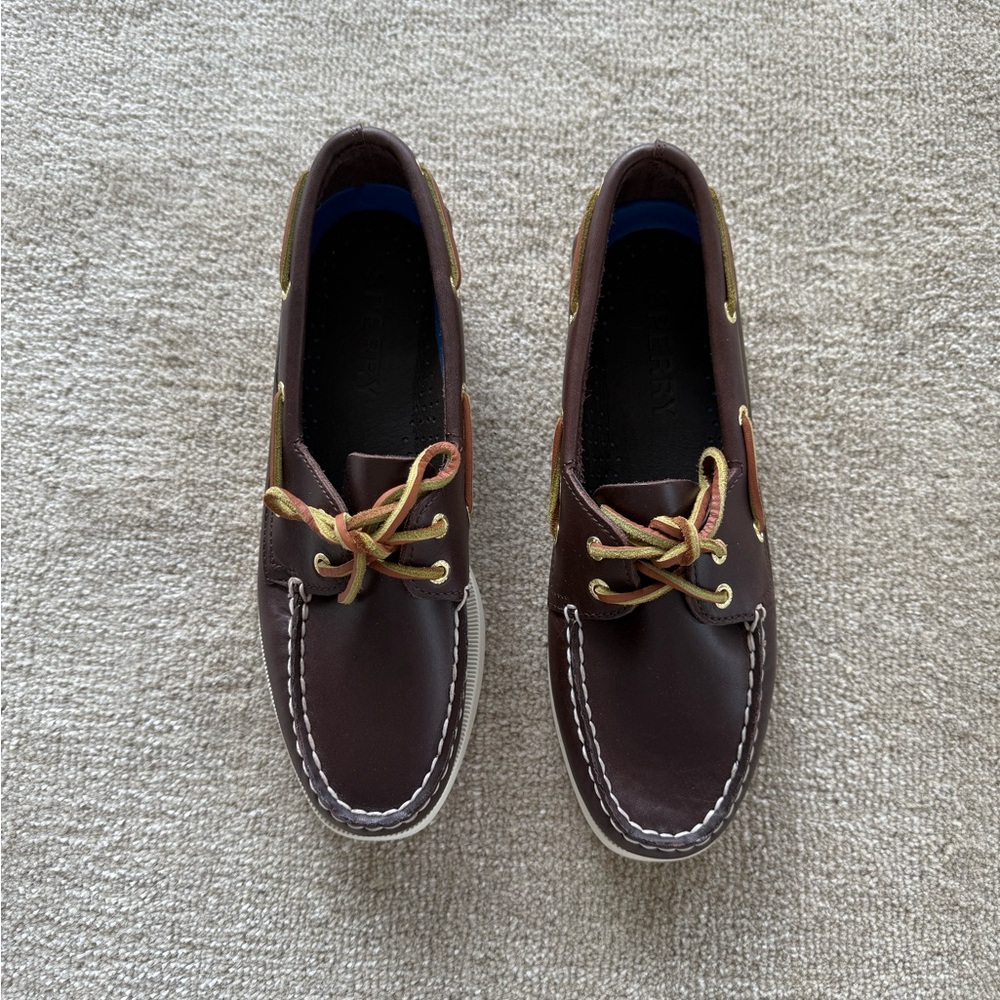 Sperry boat shoes